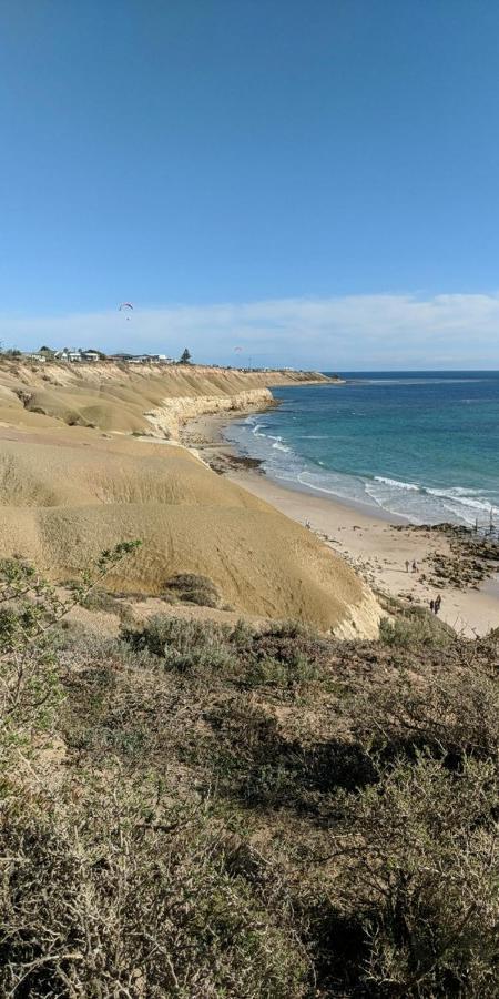 The Lamb Shack Hotel Aldinga Beach ภายนอก รูปภาพ